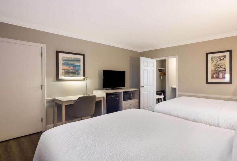 장애인을 위한 스탠다드 룸, Best Western Sea Island Inn