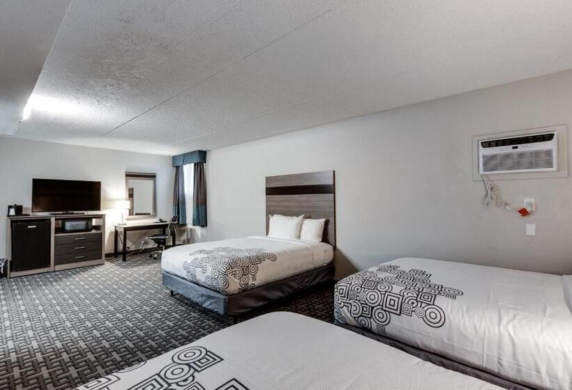 سوییت, Days Inn & Suites By Wyndham Spokane