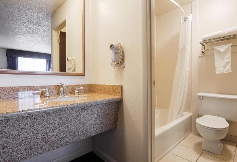 חדר דלוקס, Trailside Inn