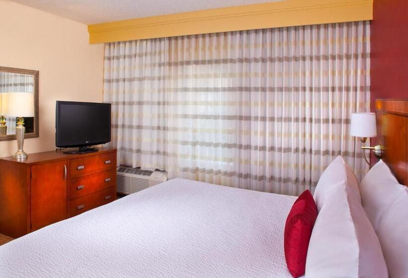 장애인을 위한 킹사이즈 침대 스탠다드 룸, Courtyard By Marriott Little Rock West