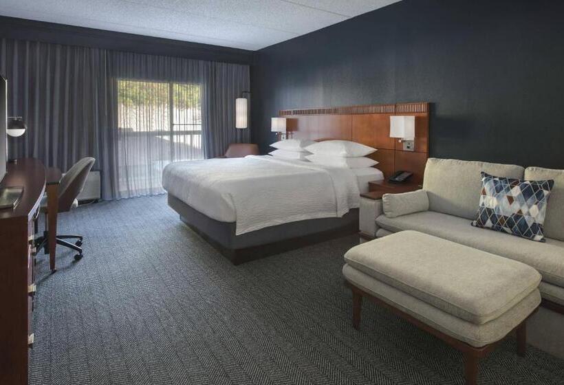 Номер Superior Кровать Кинг, Courtyard By Marriott Norwalk