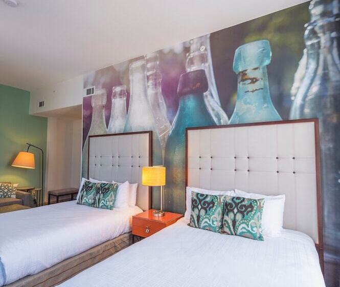 חדר פרמיום, Indigo Savannah Historic District, An Ihg