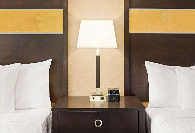 디럭스 룸, La Quinta Inn & Suites By Wyndham Richmondmidlothian