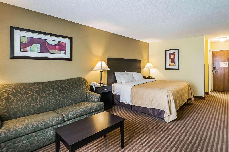 스탠다드 룸, Quality Inn & Suites Frostburgcumberland