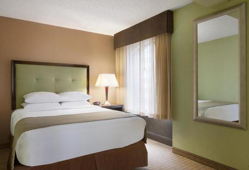 デラックスルーム, Days Inn By Wyndham Baltimore Inner Harbor