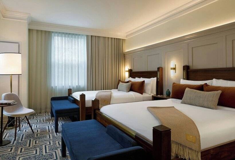 스탠다드 룸 더블 침대 2개, Dearborn Inn, Autograph Collection
