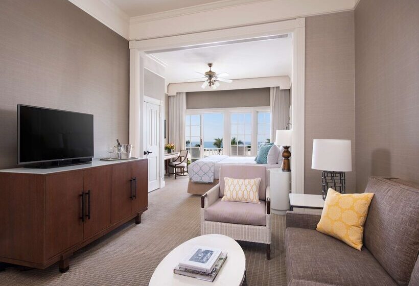 Студия Стандарт Двуспальная Кровать, Del Coronado, Curio Collection By Hilton