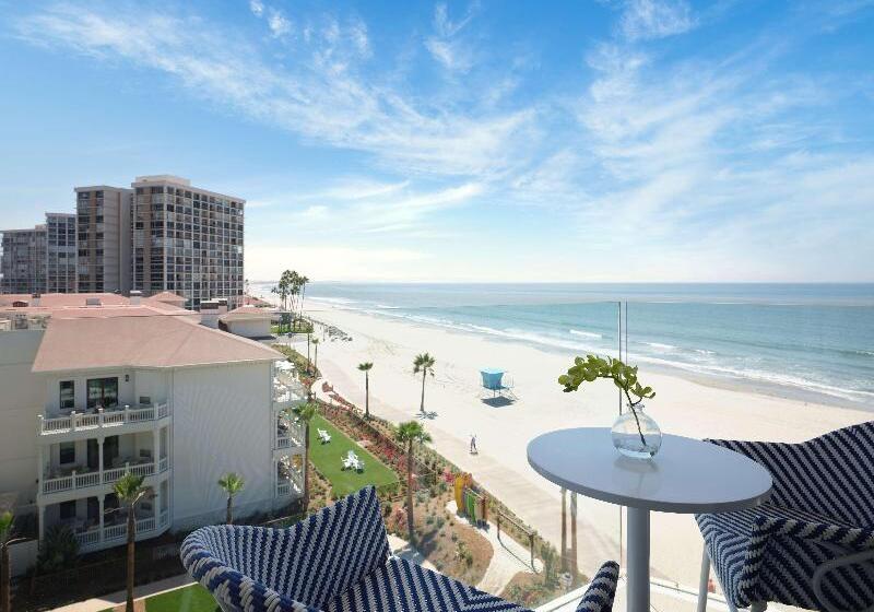 Хижина, Del Coronado, Curio Collection By Hilton