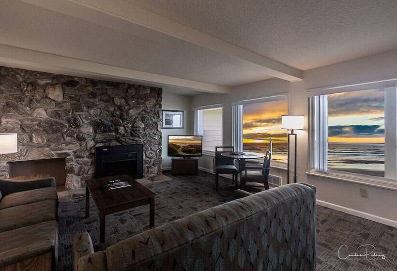 Люкс 3 Спальни, Driftwood Shores Resort