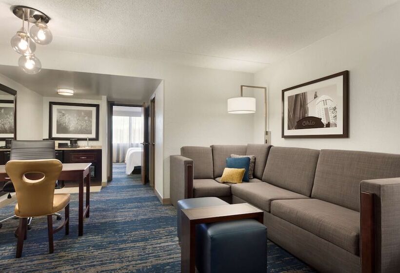 Люкс Премиум, Embassy Suites By Hilton Columbus