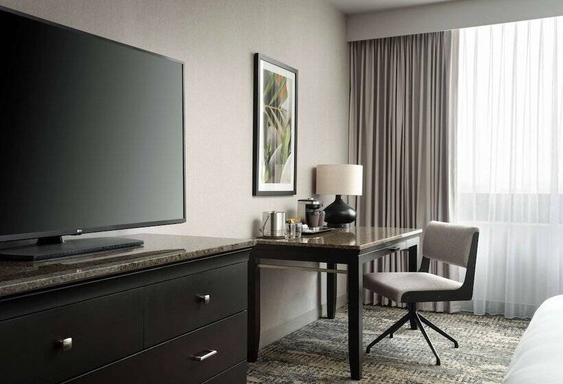 Chambre Deluxe, Fera Anaheim, A Doubletree By Hilton
