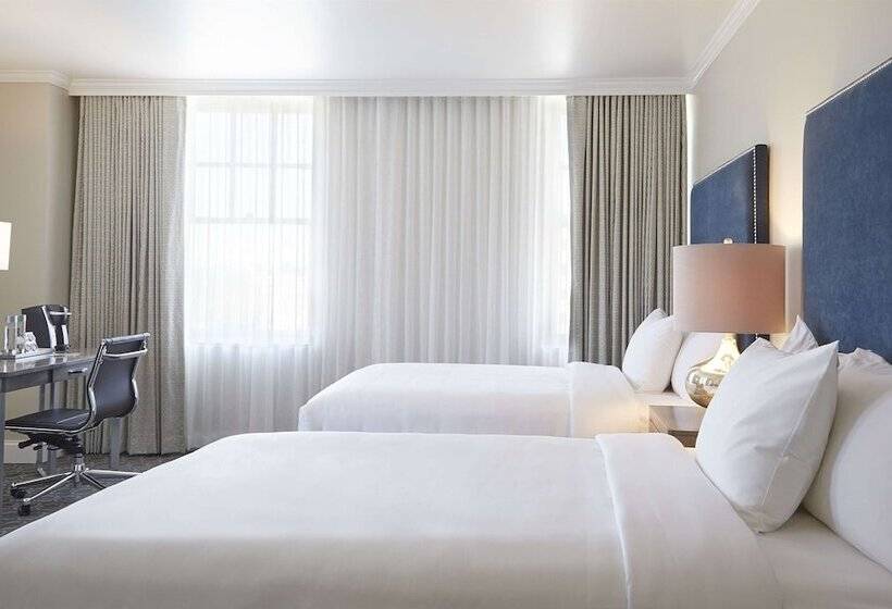 스탠다드 룸 더블 침대 2개, Redmont Hotel Birmingham, Curio Collection By Hilton