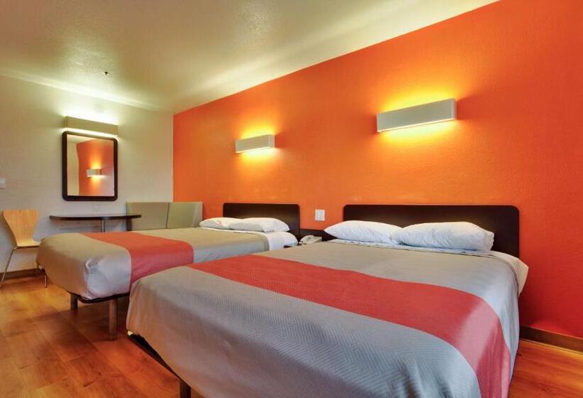 Chambre Quadruple Deluxe, Motel 6 Dallas  Fair Park