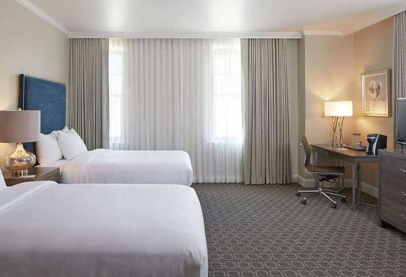 스탠다드 룸 더블 침대 2개, Redmont Hotel Birmingham, Curio Collection By Hilton