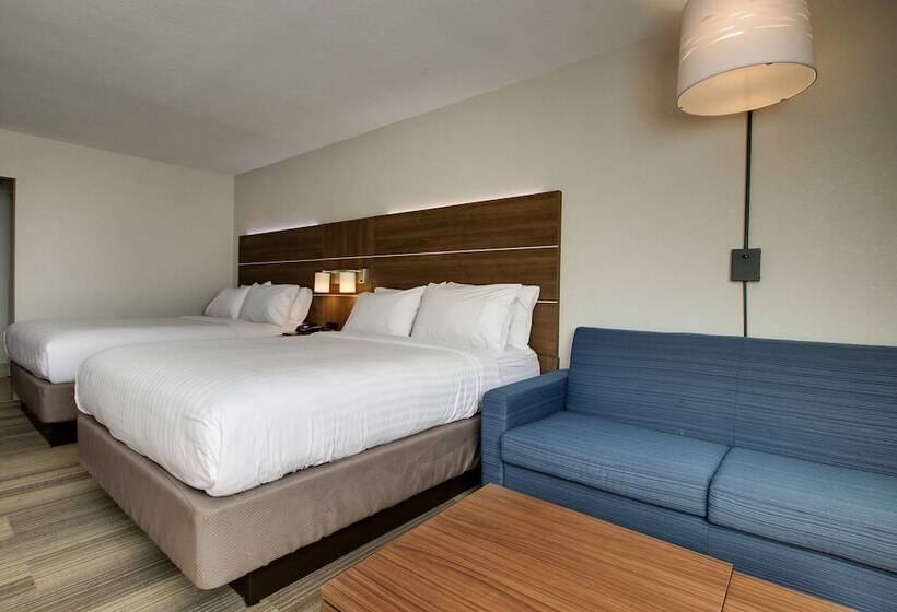 Люкс, Holiday Inn Express & Suites Wapakoneta, An Ihg