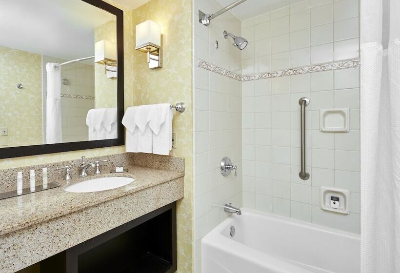 Standard Szoba, Doubletree By Hilton  Chicago  Oak Brook