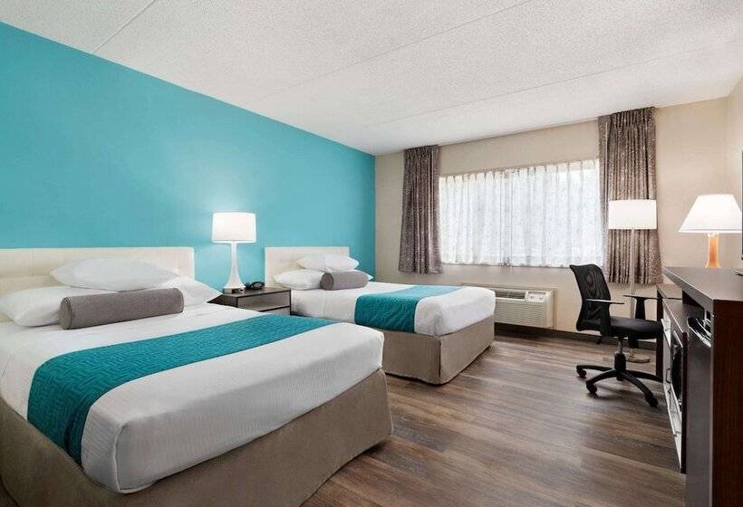 Номер бизнес-класса, Howard Johnson  By Wyndham South Portland