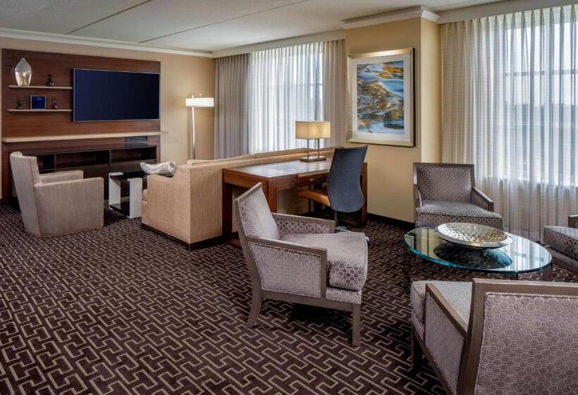 Люкс, Hyatt Regency Greenwich