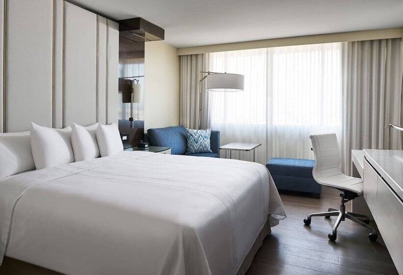 스탠다드 룸 더블 침대, Irvine Marriott