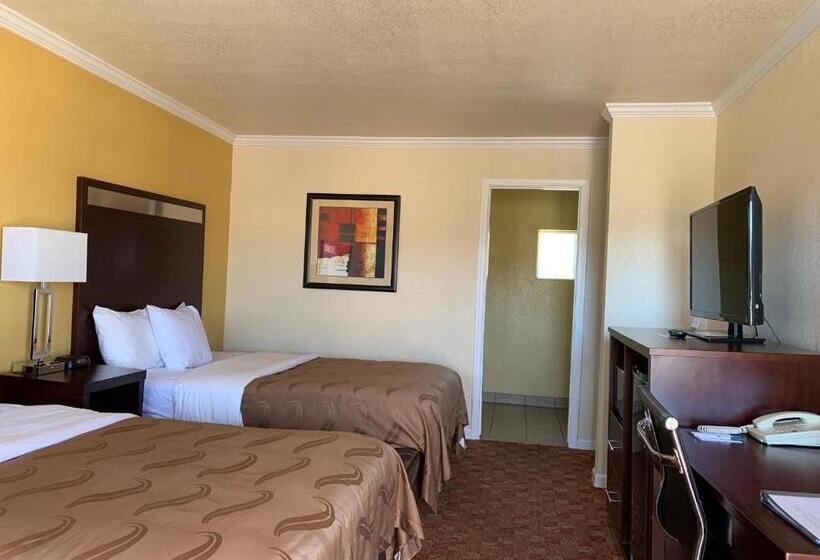 Номер Стандарт 2 Двуспальные Кровати, Quality Inn Ukiah