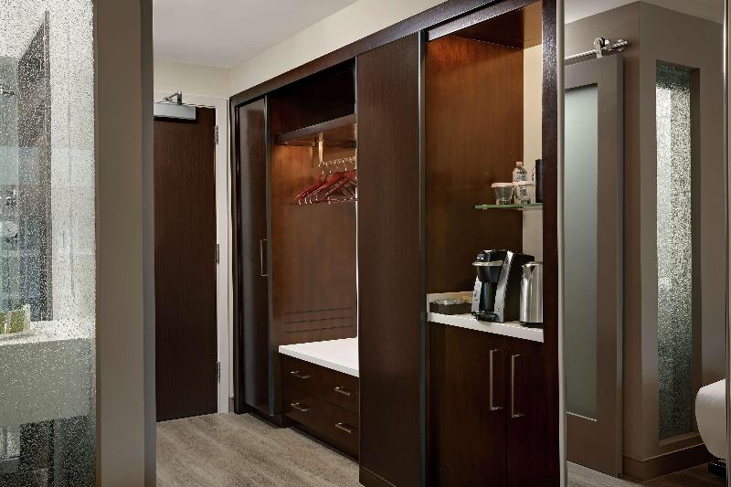 디럭스 룸, Hilton Washington Dc National Mall The Wharf