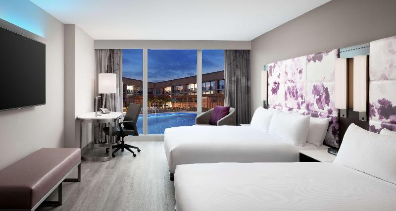 풀장 전망 디럭스 룸, Hilton Washington Dc National Mall The Wharf