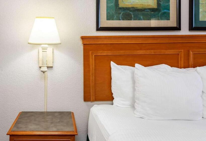Апартаменты 1 Спальня, La Quinta Inn By Wyndham El Paso West