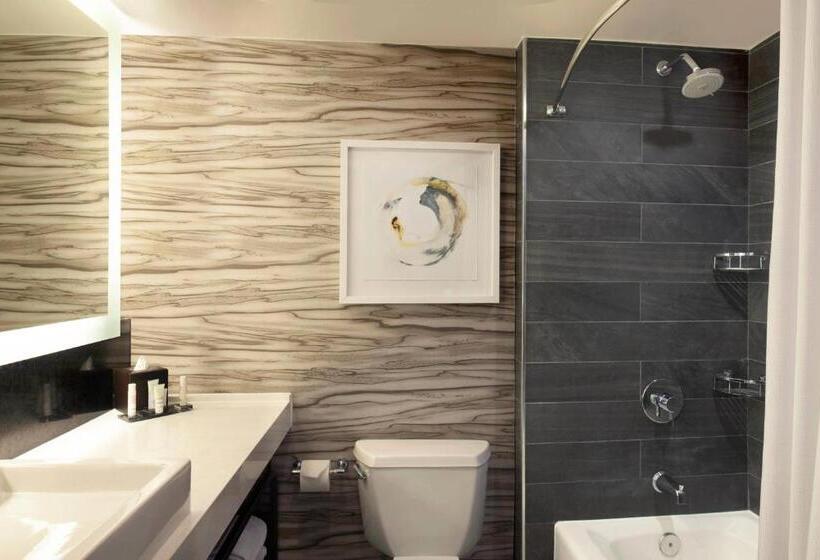 Номер Стандарт 2 Двуспальные Кровати, Marriott Raleigh Durham Research Triangle Park