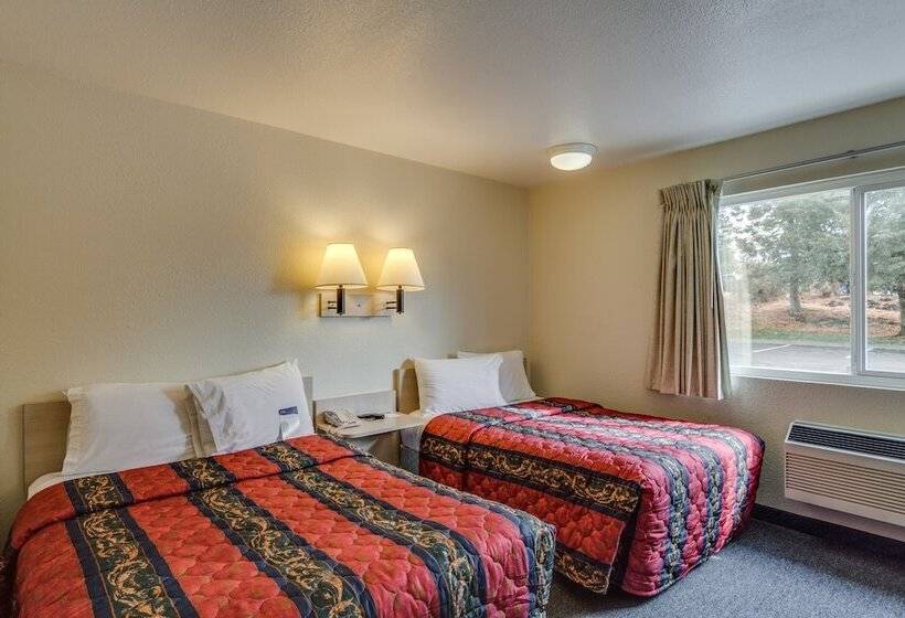 带2个双人床的标准工作室, Motel 6 Spokane, Wa  West
