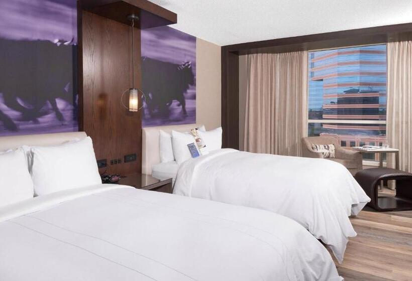 Номер Стандарт 2 Двуспальные Кровати, Durham Marriott City Center