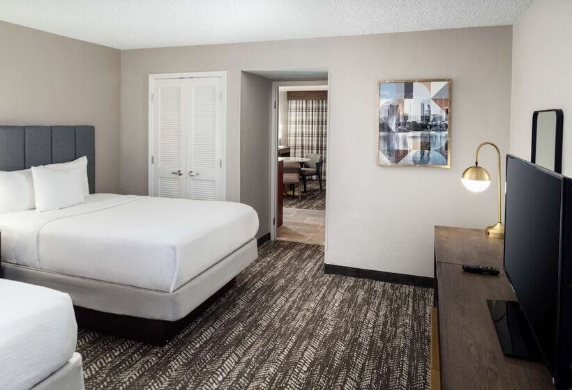 スイート, Embassy Suites By Hilton Orlando North