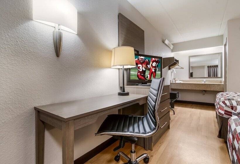 Номер Deluxe, Red Roof Inn Durham  Duke Univ Medical Center