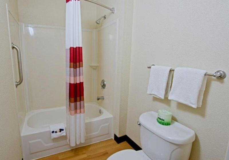 Стандартный Номер Кровать Кинг, Red Roof Inn Durham  Duke Univ Medical Center