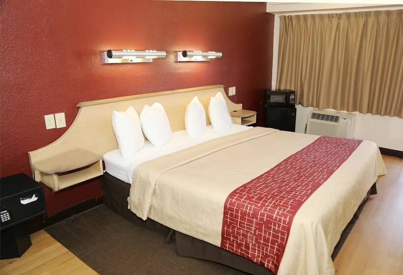 Номер Deluxe, Red Roof Inn Enfield