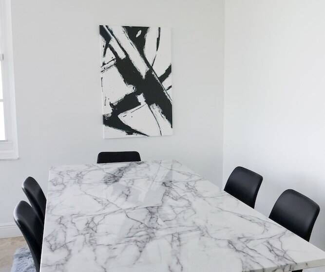 三卧高级套房, Seacoast Suites On Miami Beach
