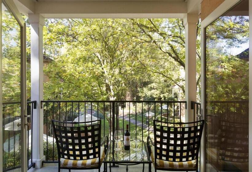 스위트 킹사이즈 침대, Fairmont Sonoma Mission Inn & Spa