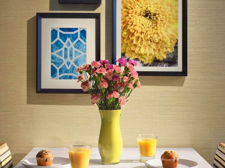 스위트, Sonesta Es Suites Sunnyvale