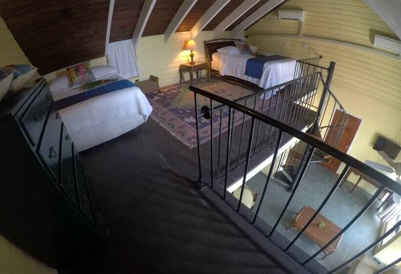 سوییت سوپریور, Club Comanche Hotel, St. Croix