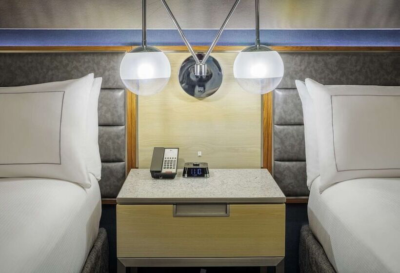 ２ダブルベッドのスタンダードルーム, Doubletree By Hilton Hotel Denver