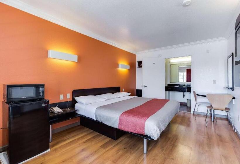 キングサイズベッドのデラックスルーム, Motel 6 San Jose, Ca   Convention Center