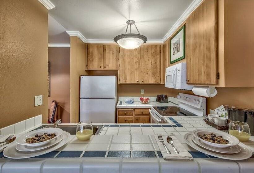 Люкс Повышенной Комфортности, Forest Suites Resort At The Heavenly Village