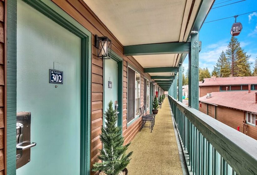 חדר סטנדרט שתי מיטות זוגיות, Forest Suites Resort At The Heavenly Village