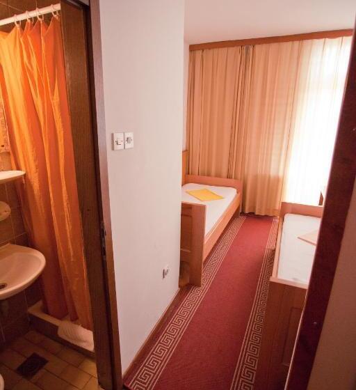 اتاق استاندارد, Hi Hostel Zagreb