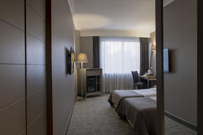 اتاق استاندارد, Manoir Victoria