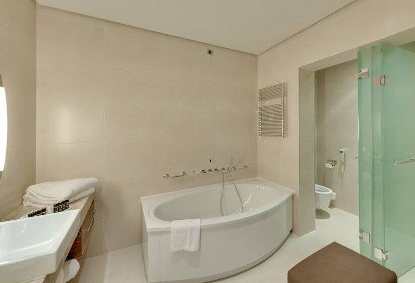 Номер Executive, Monte Mulini Adults Exclusive Hotel By Maistra Collection