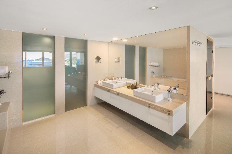 سوییت با چشم‌انداز دریا, Rixos Premium Dubrovnik