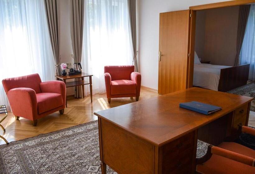 سوییت, Vila Bled