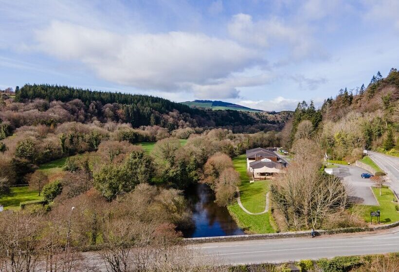 Номер Стандарт, Woodenbridge