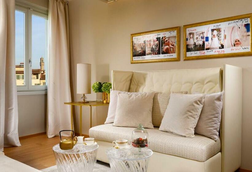 سوییت جونیور لوکس, Grand Hotel Minerva
