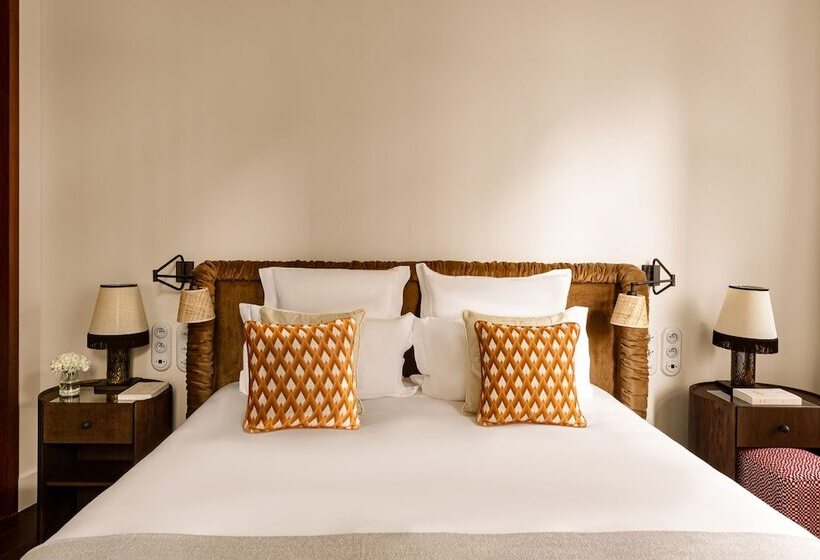 اتاق لوکس, Château Des Fleurs Hôtel & Spa Paris